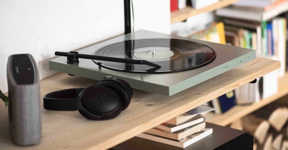 What do you need for turntable setup?3